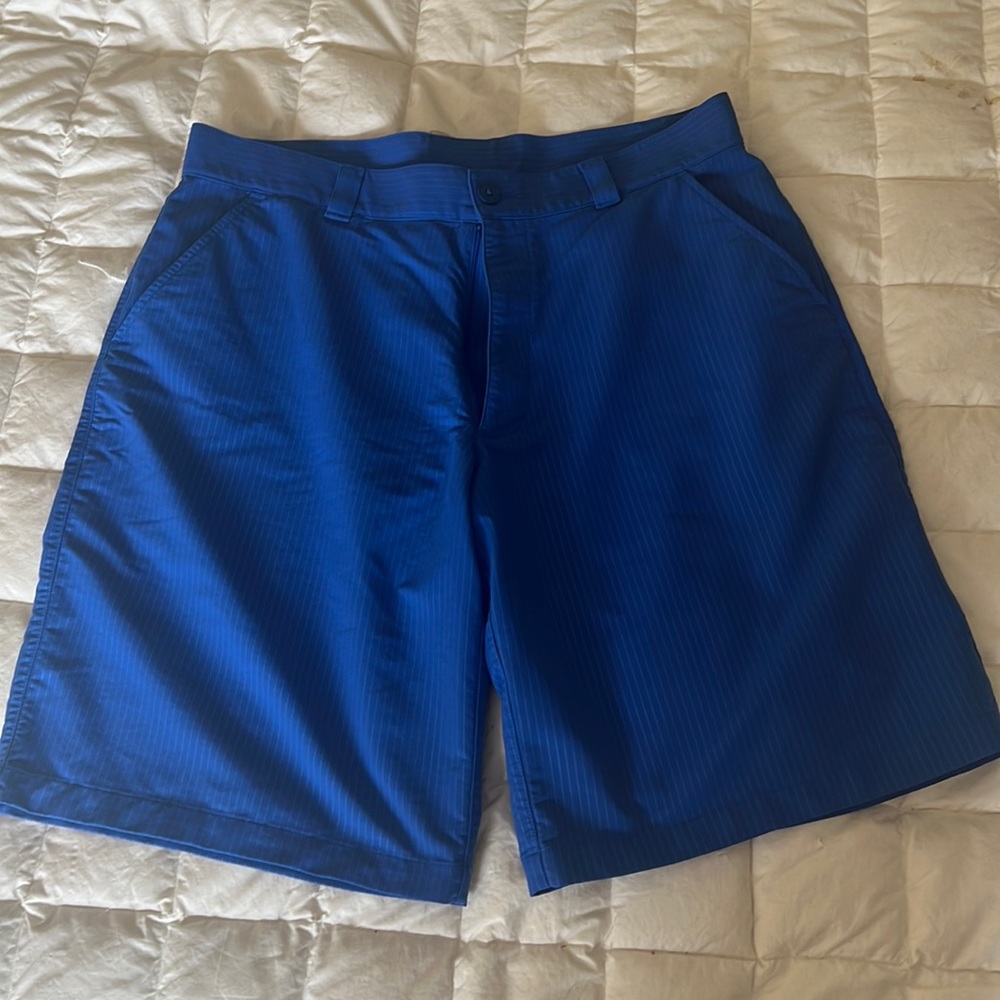 Golf shorts